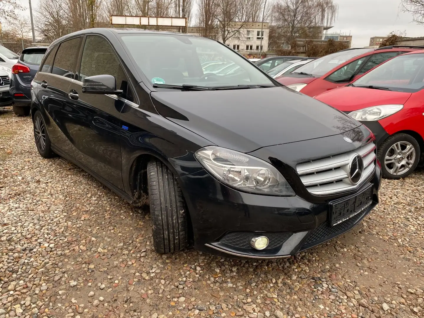 Mercedes-Benz B 180 B B 180 CDI-KLIMA-TÜV NEU-AHK-NAVI Noir - 2