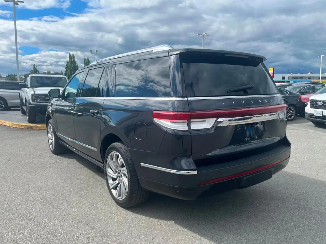Lincoln Navigator снимка Lincoln Navigator