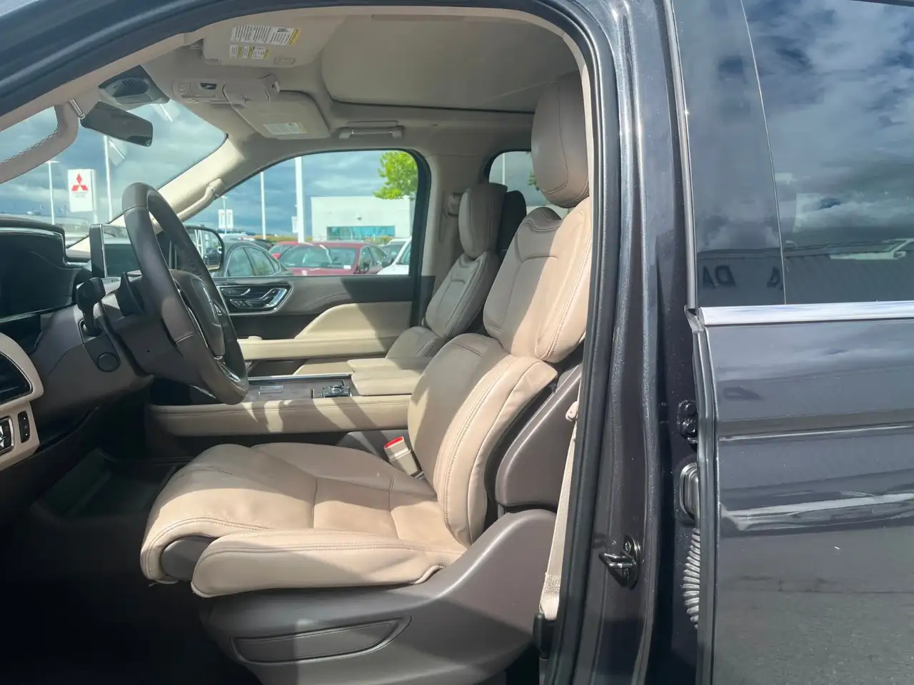 Lincoln Navigator снимка Lincoln Navigator