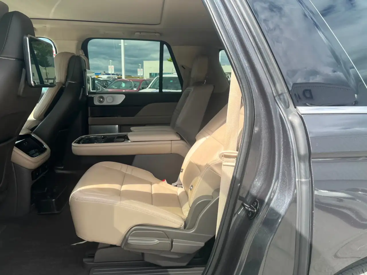 Lincoln Navigator снимка Lincoln Navigator