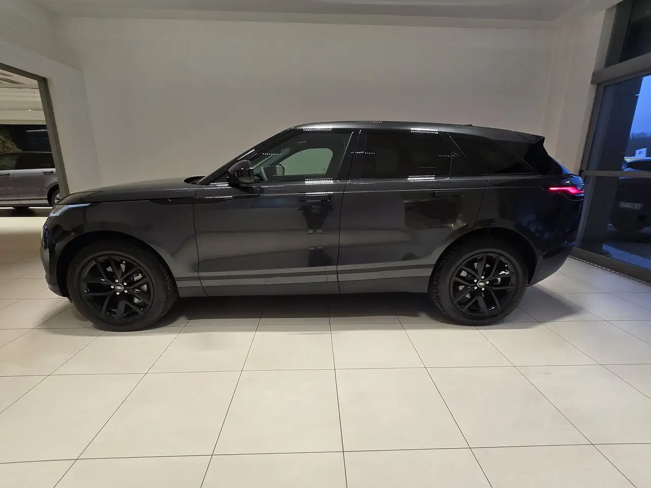 Land Rover Range Rover Velar 2026