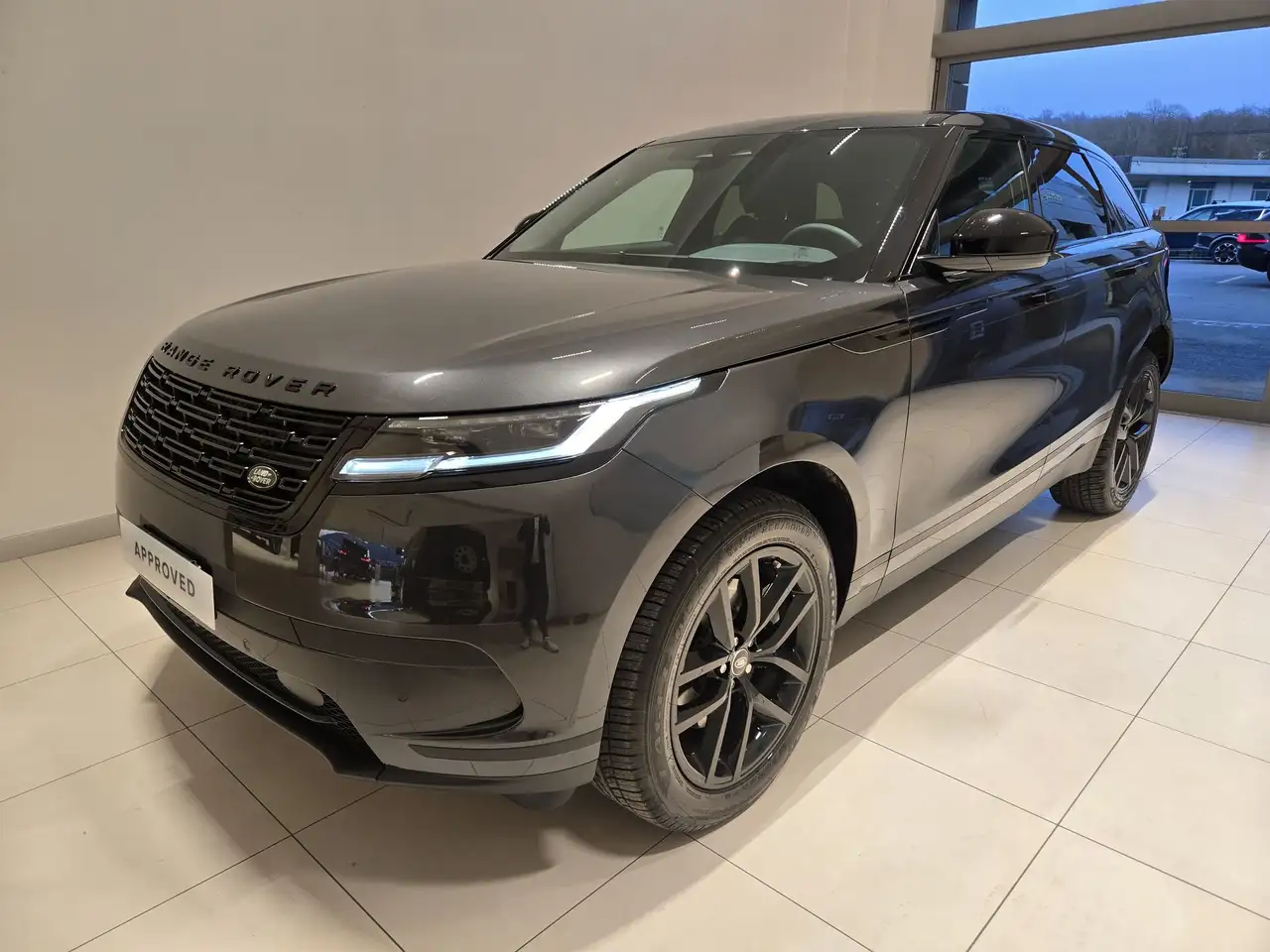 Land Rover Range Rover Velar 2026