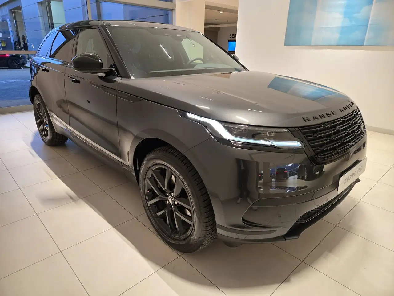 Land Rover Range Rover Velar 2026