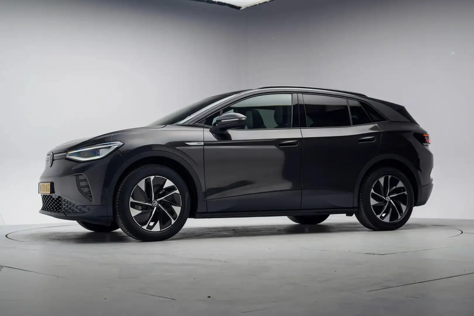 Volkswagen ID.4 Family 77 kWh [ Panorama Warmtepomp Stoelverwarmin Gris - 2