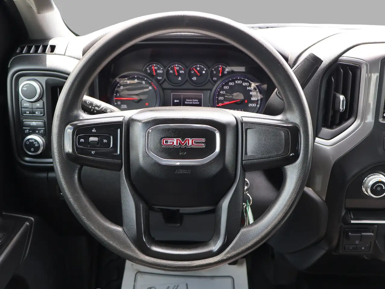 GMC Sierra 1500 снимка GMC Sierra 1500