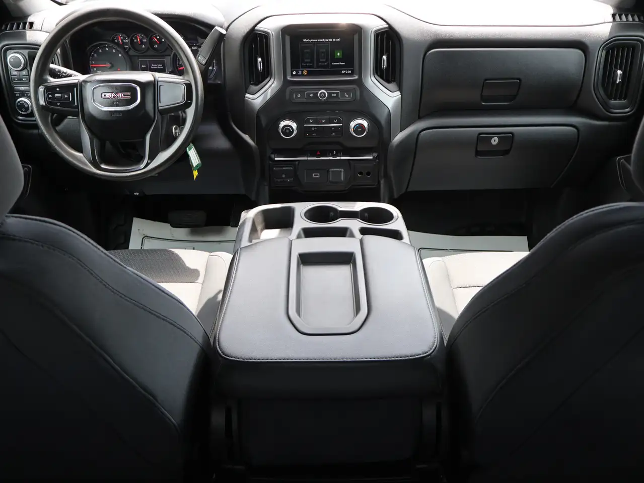 GMC Sierra 1500 снимка GMC Sierra 1500