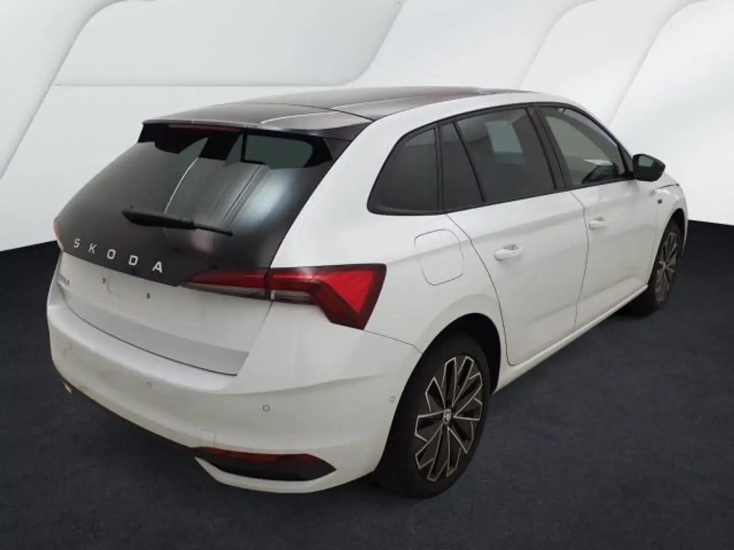 Skoda Scala Selection 1.0 TSI DSG NAVI PANO KAMERA ACC Weiß - 2