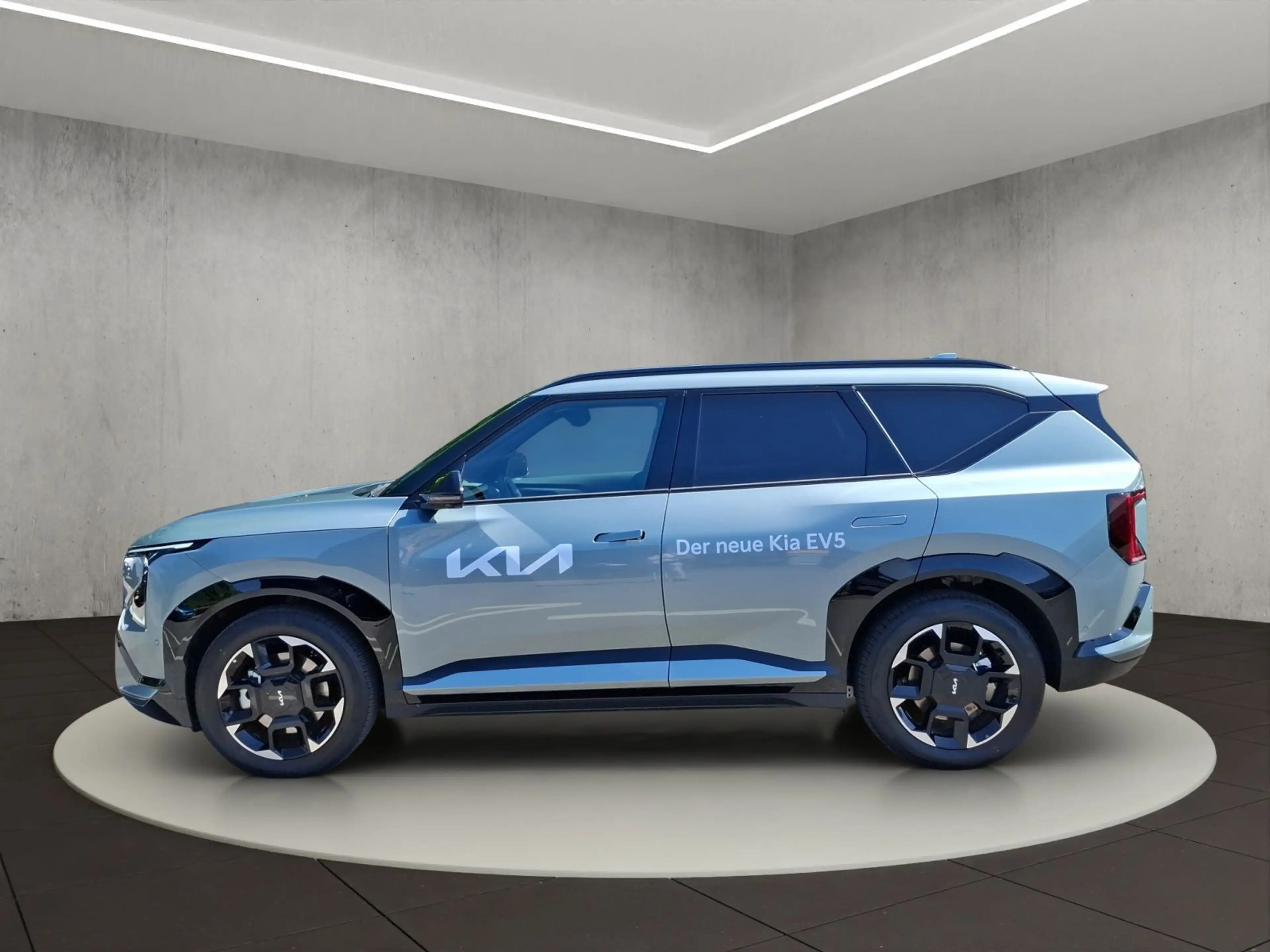 Kia EV5 2WD GTL LAUNCH EDITION — photo 2