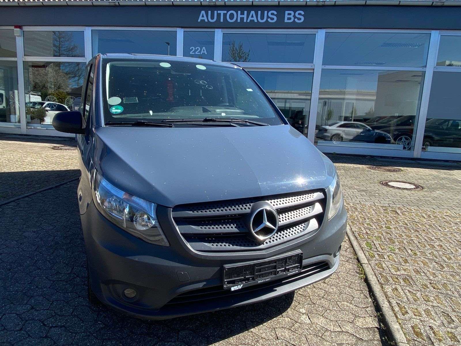 Second hand Mercedes Benz Vito 