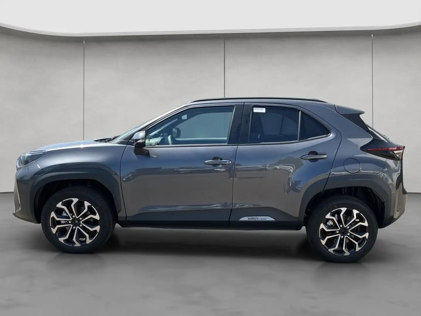 Toyota Yaris Cross Hybrid 1.5 VVT-i Teamplayer Gris - 2