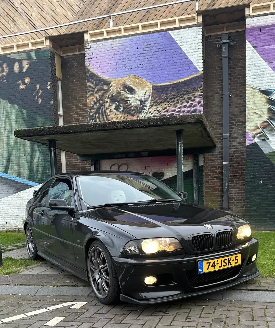 BMW 330 318Ci Чорний - 2