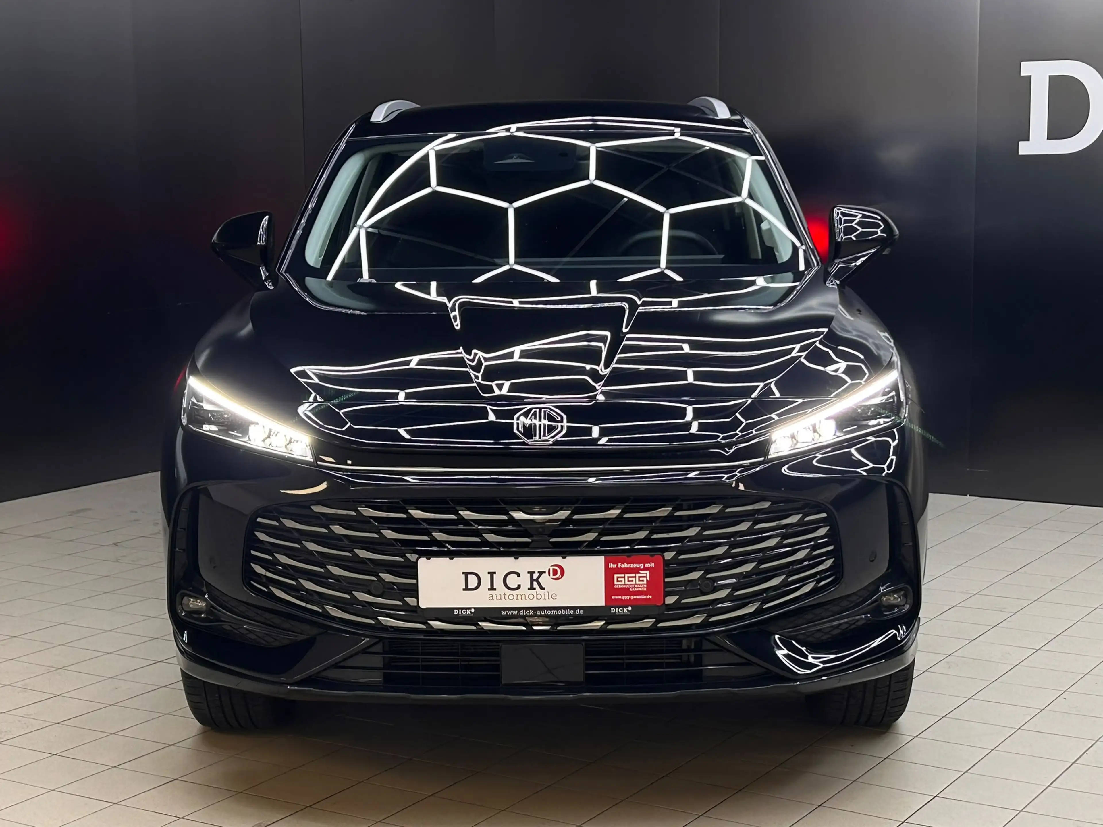 MG HS 1.5 TGDI Luxury >NAV+360+VIRTU+ACC+LEDER+SHZ+ — photo 2