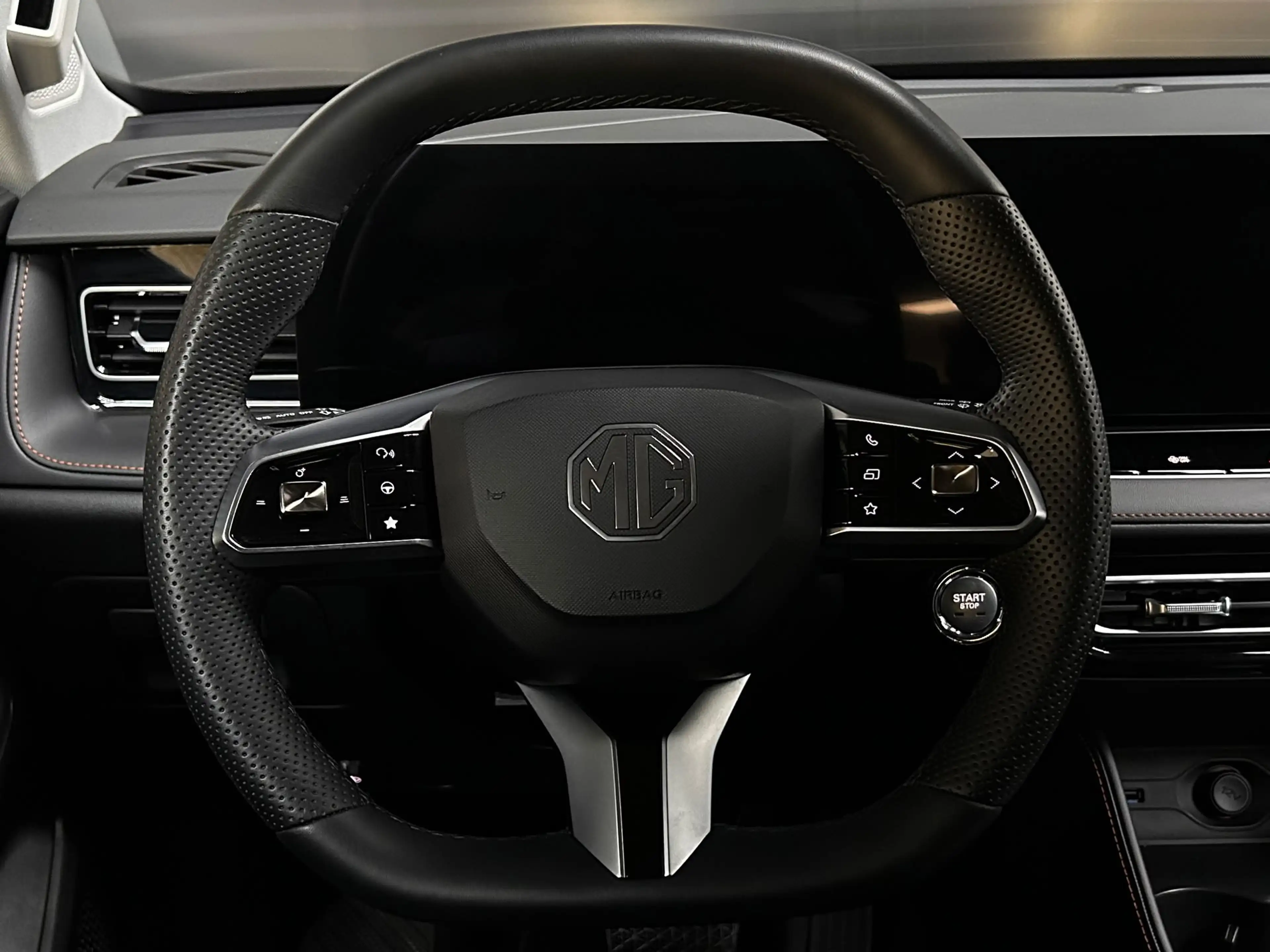 MG HS 1.5 TGDI Luxury >NAV+360+VIRTU+ACC+LEDER+SHZ+ — photo 15