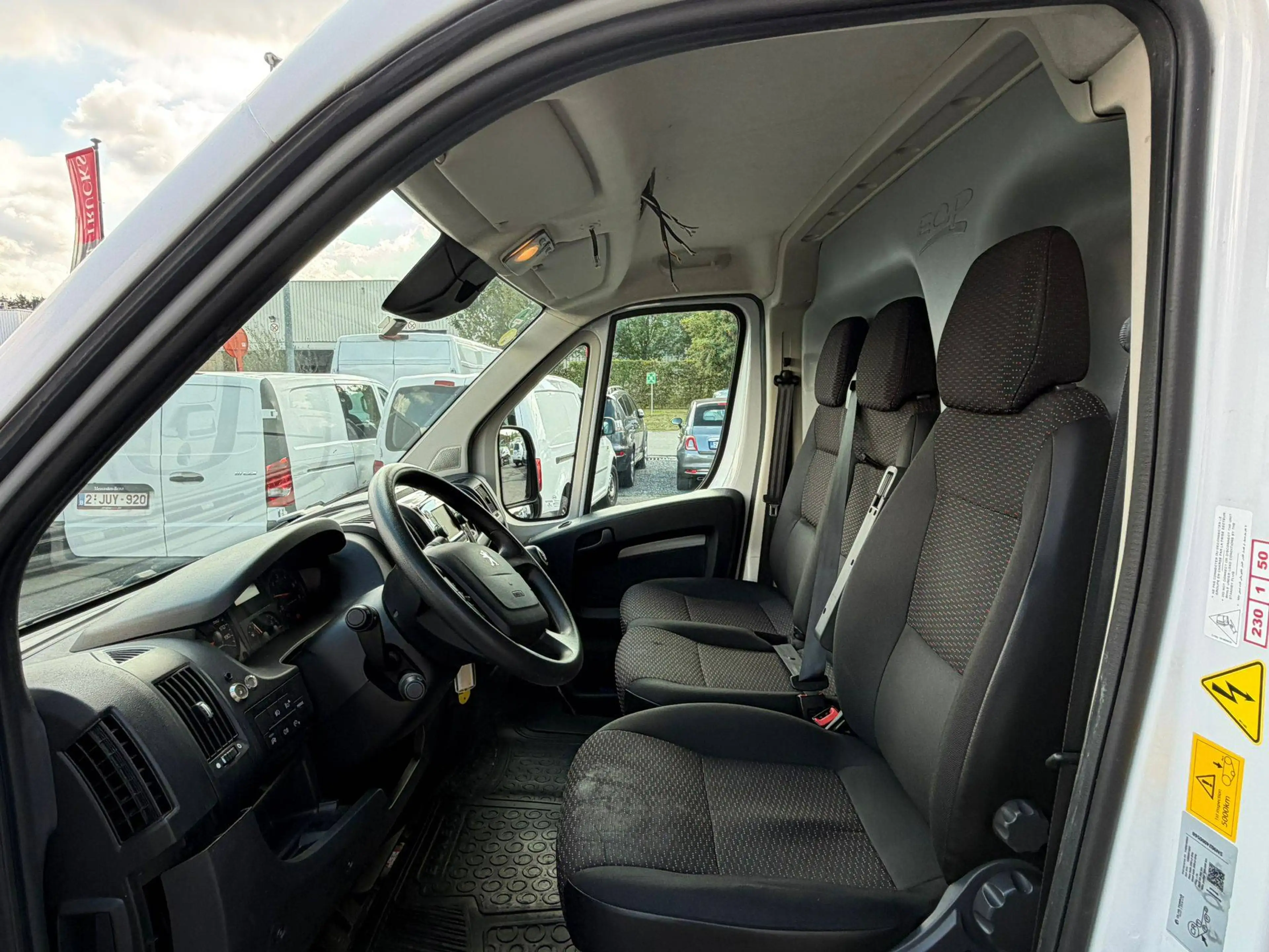 Peugeot Boxer (Stock ID 88736) — photo 14