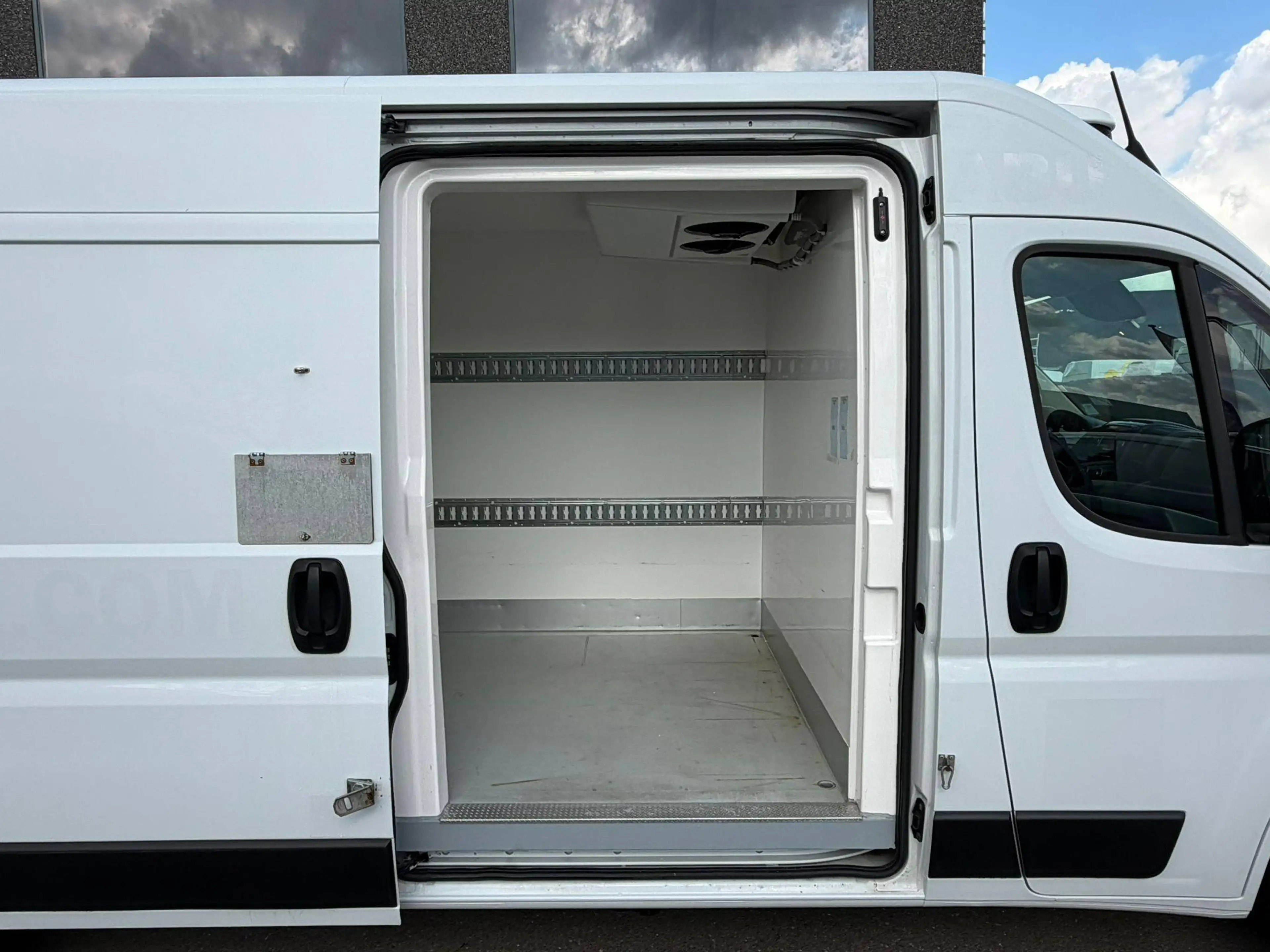 Peugeot Boxer (Stock ID 88736) — photo 10