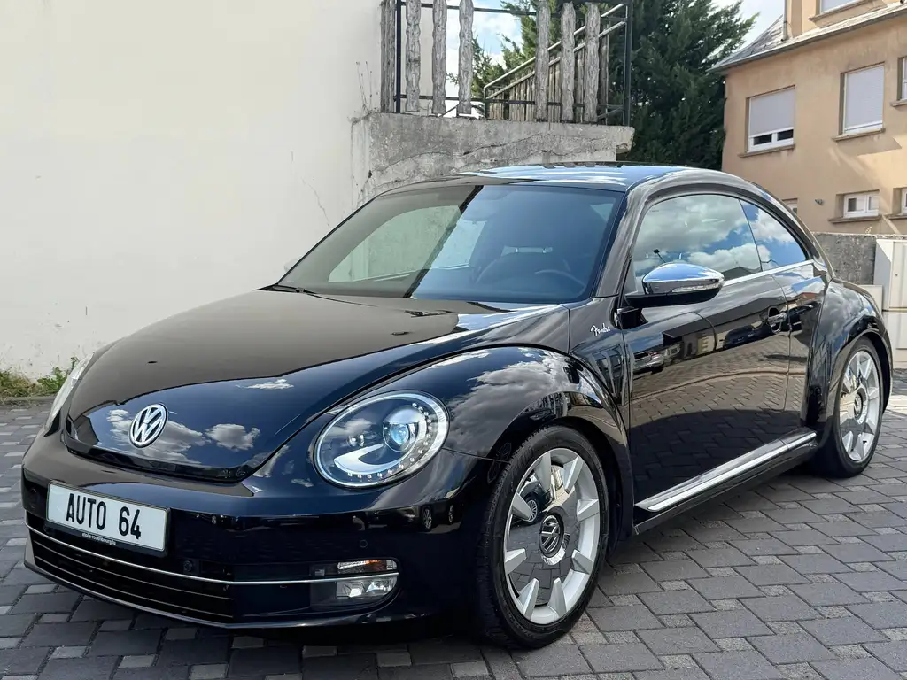 Volkswagen Coccinelle 2014 из Европы — купить под ключ