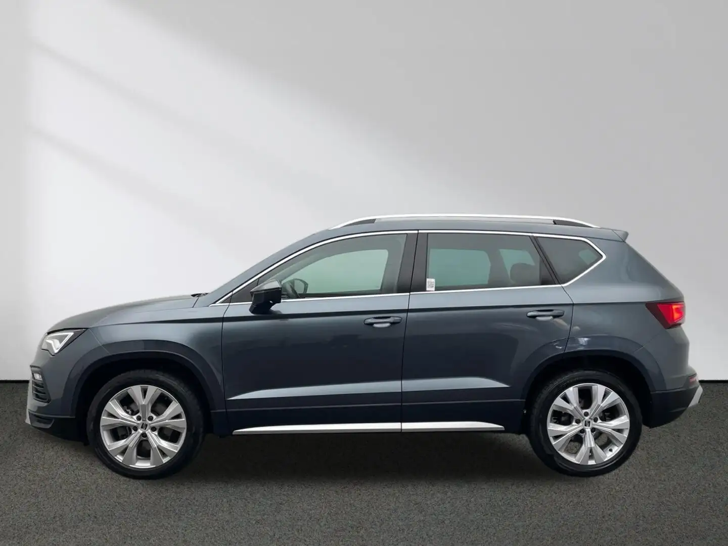 SEAT Ateca Xperience 2.0 TDI CarPlay LED AHK Memory Gris - 2