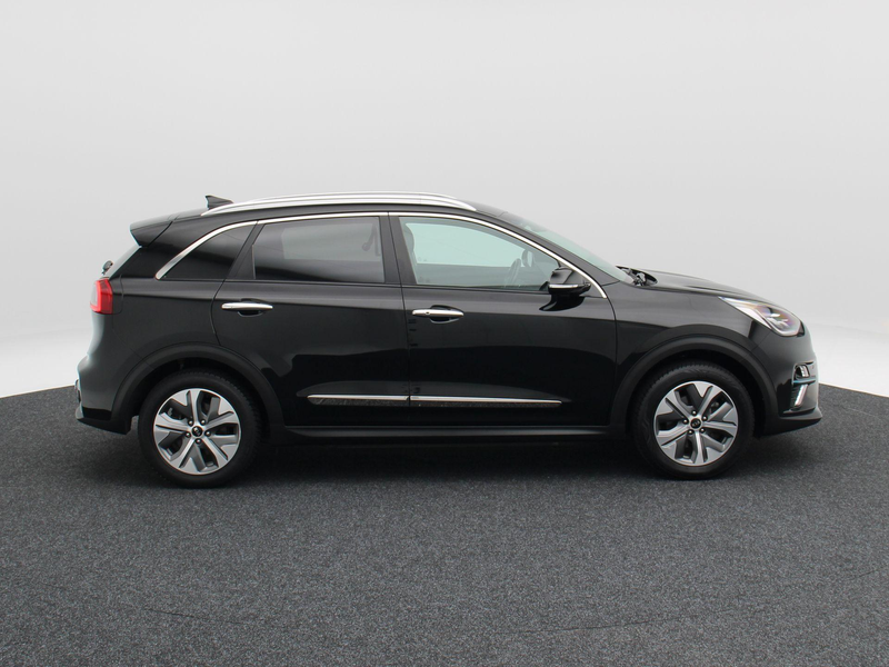 Kia e-Niro ExecutiveLine 64 kWh 204 Pk | Leder | Trekhaak | C — photo 9