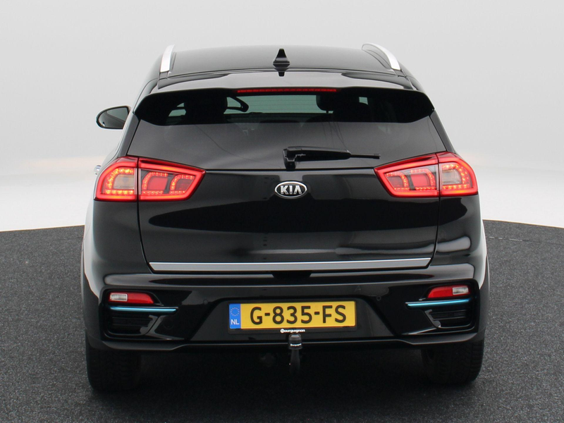 Kia e-Niro ExecutiveLine 64 kWh 204 Pk | Leder | Trekhaak | C — photo 7