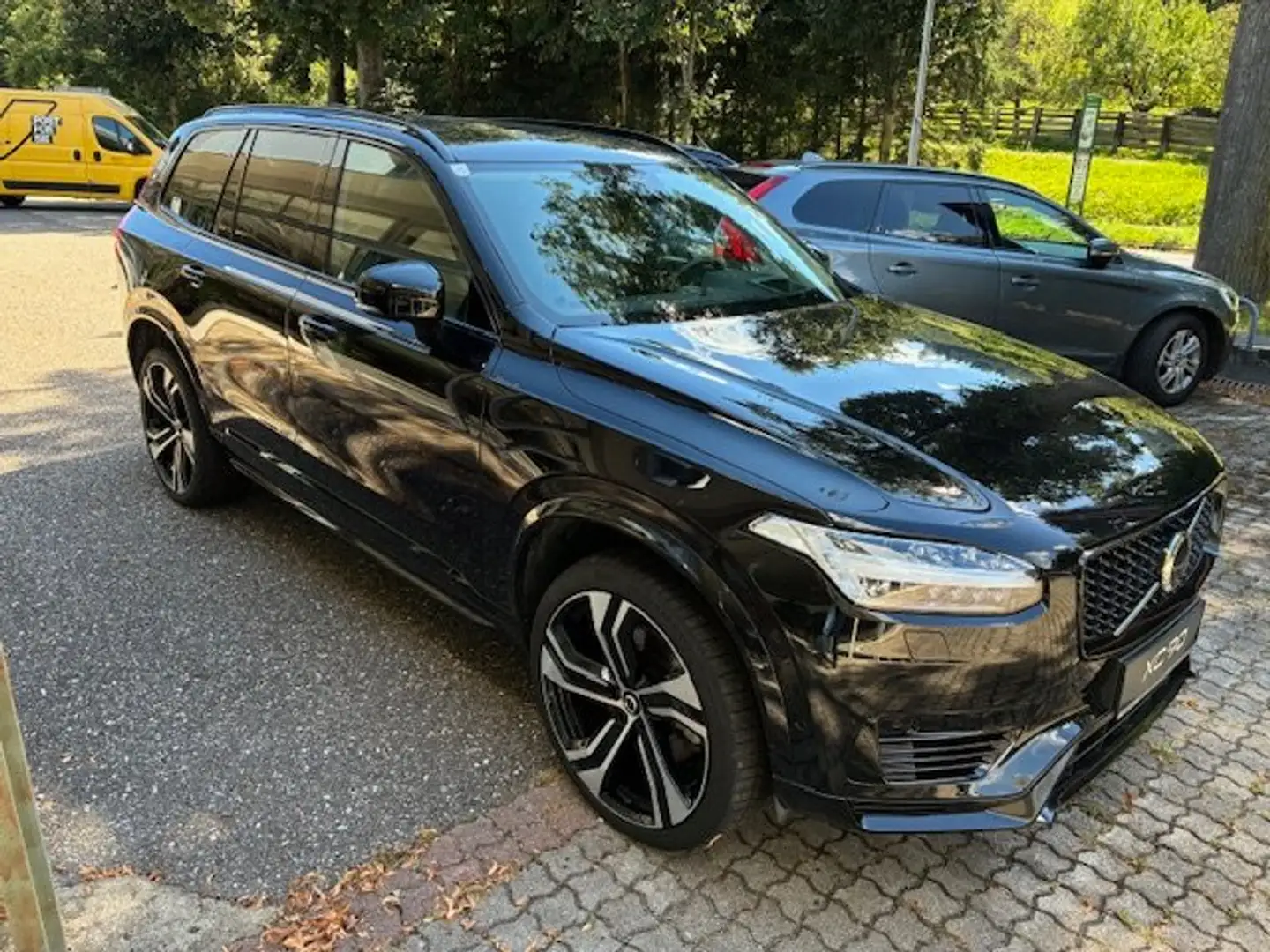Volvo XC90 T8 AWD Recharge PHEV Ultra Dark Geartronic Noir - 1