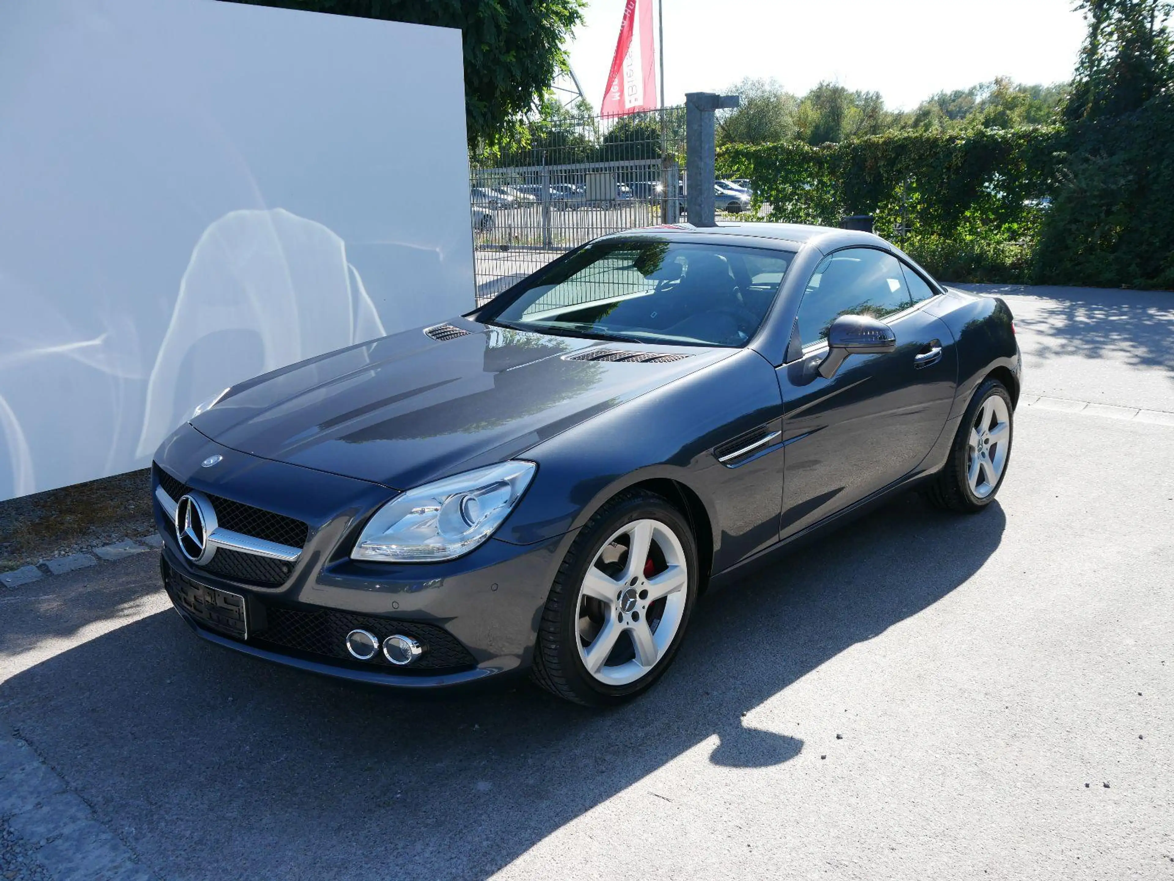 Mercedes-Benz SLK 200 BLAUEFFIZLENZ*NAVI*PDC*SHZ*TEMPOMAT*RADIO-CD*KLIMA — photo 2