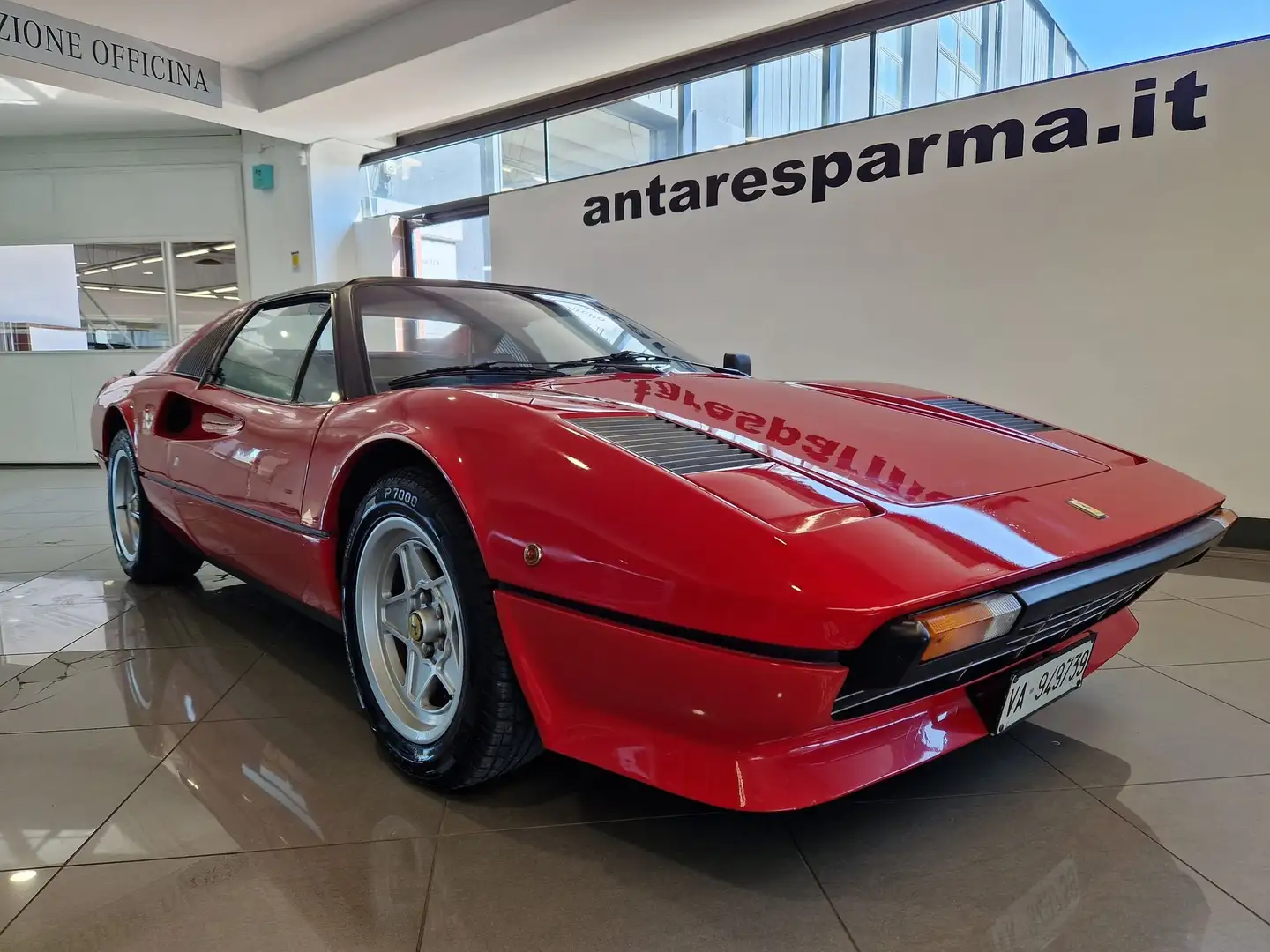 Ferrari 208 2.0 GTS Rosso - 1