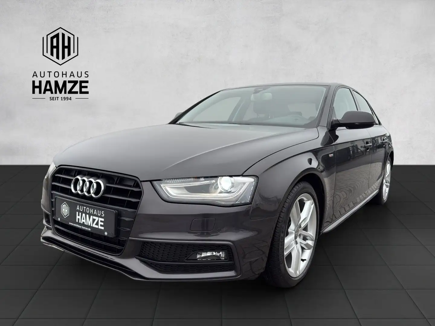 Audi A4 Lim. S-Line Ambition 2.0 TDI|Xenon|MMI Navi+ Grau - 1