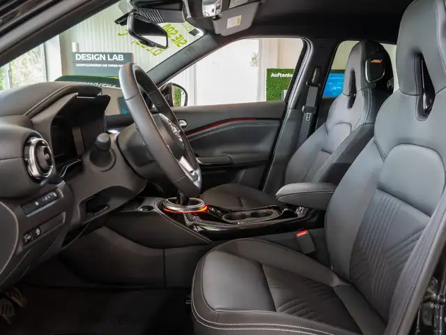 Nissan Juke view 12