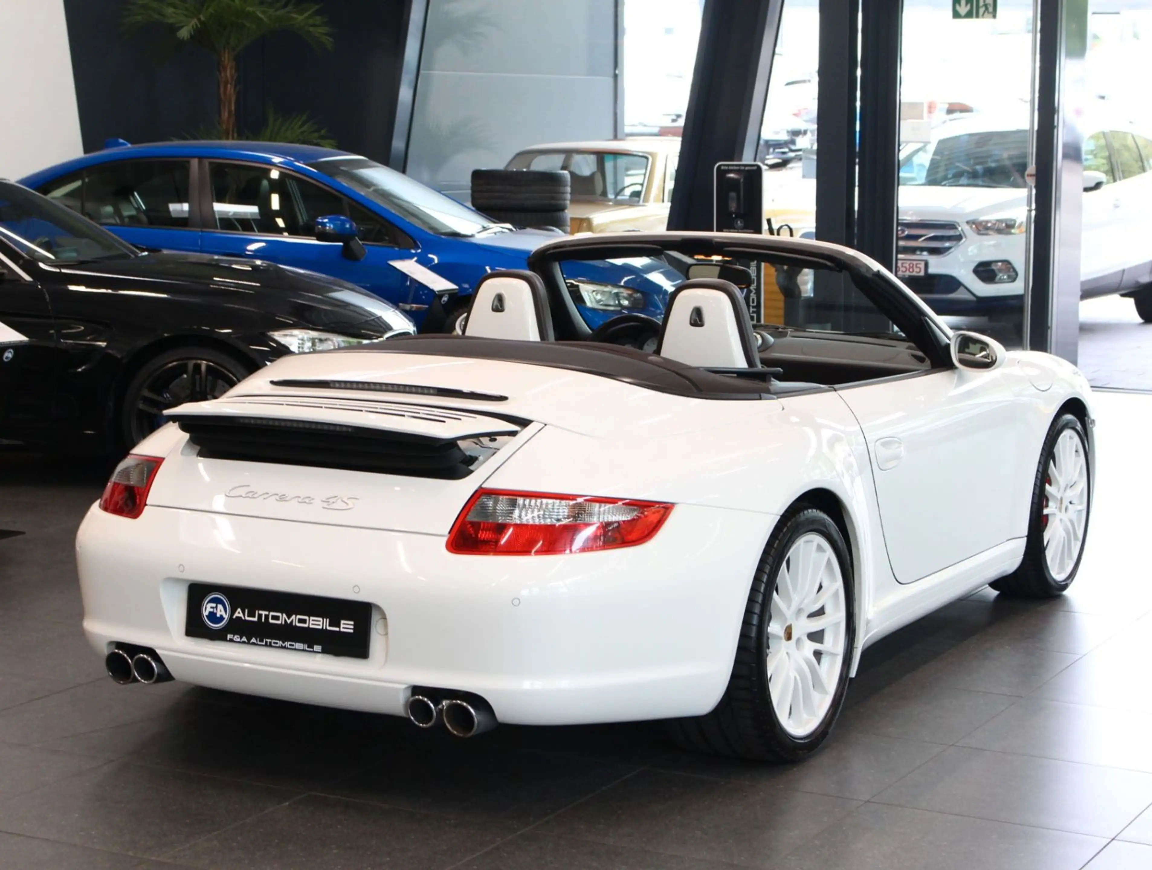 Porsche 997 911 997 Carrera 4 S Cabrio Sport Chrono — photo 10