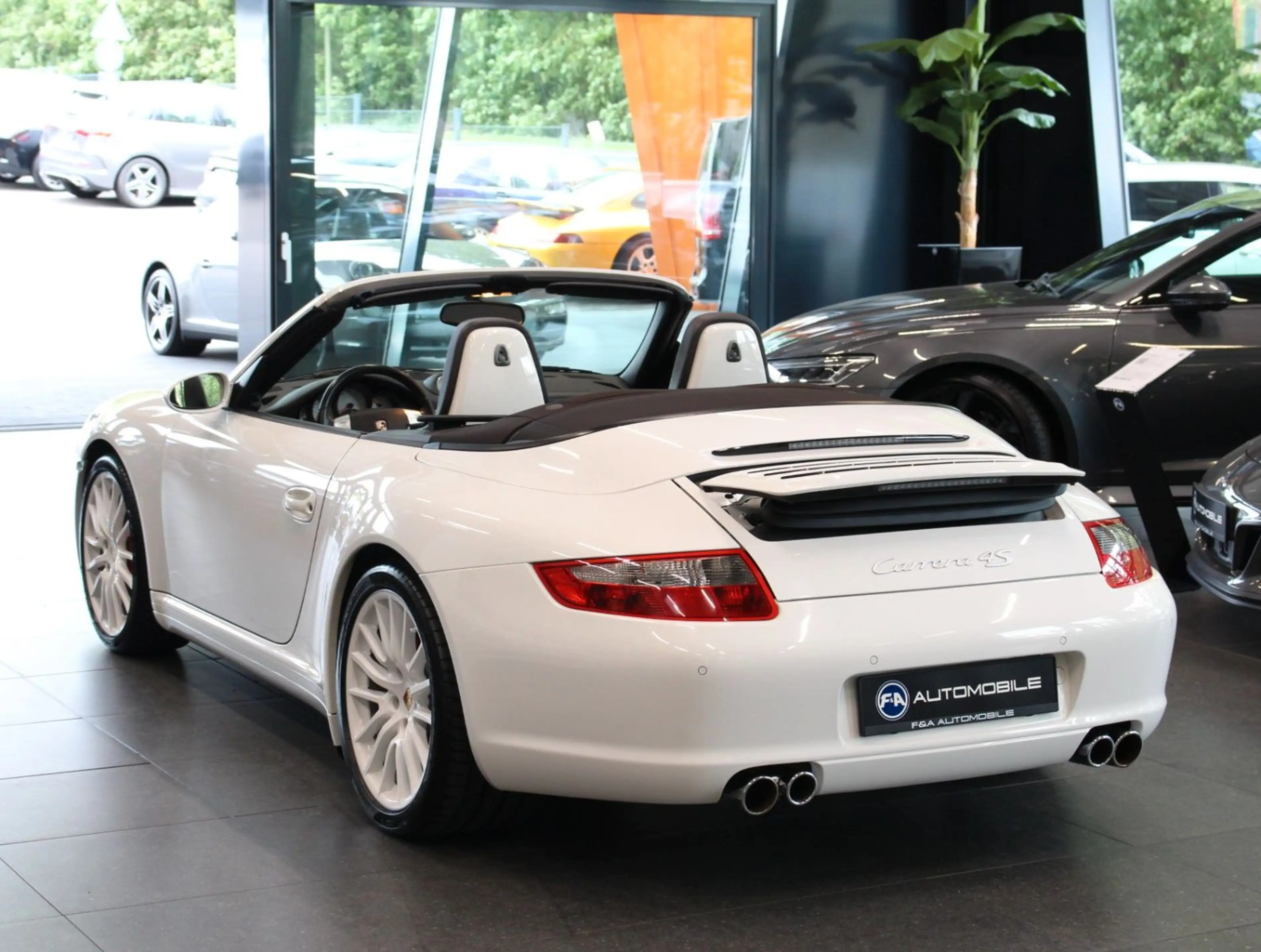 Porsche 997 911 997 Carrera 4 S Cabrio Sport Chrono — photo 9