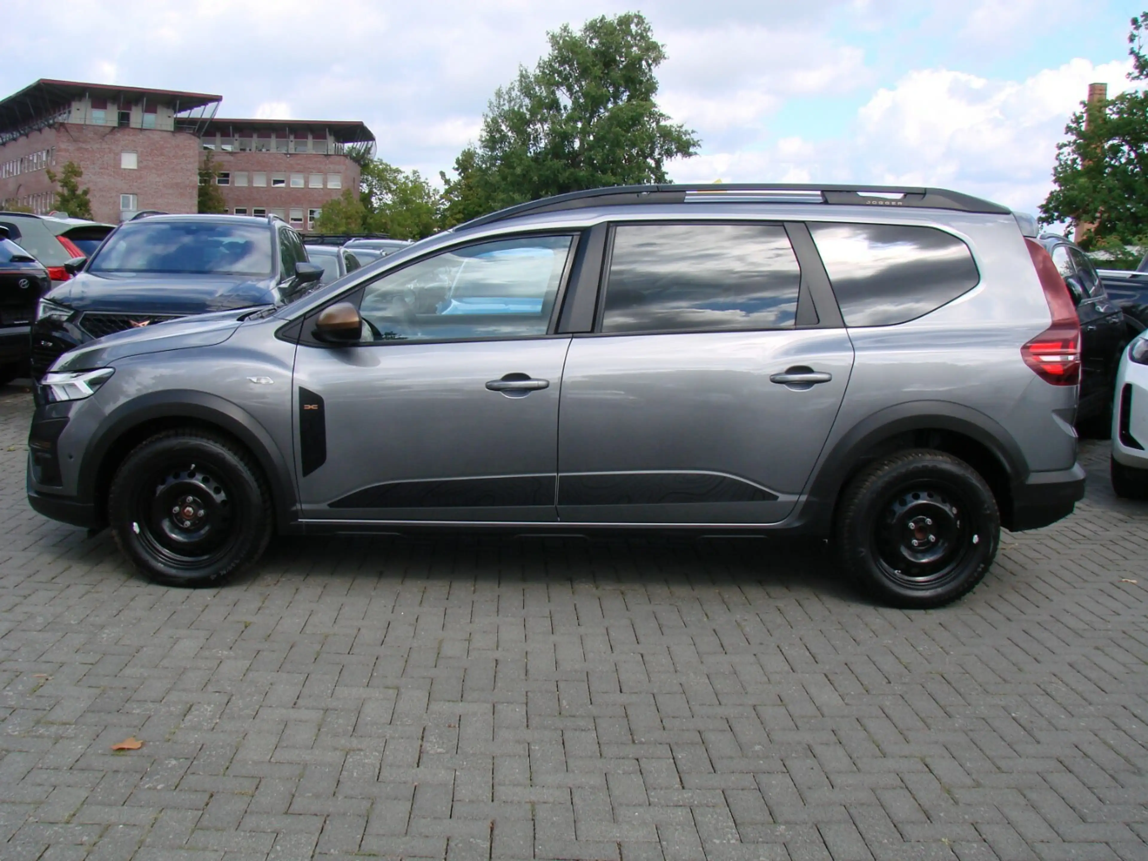 Dacia Jogger 1.0TCe Extreme+ Tempomat LED Kamera Spurhalteassis — photo 5