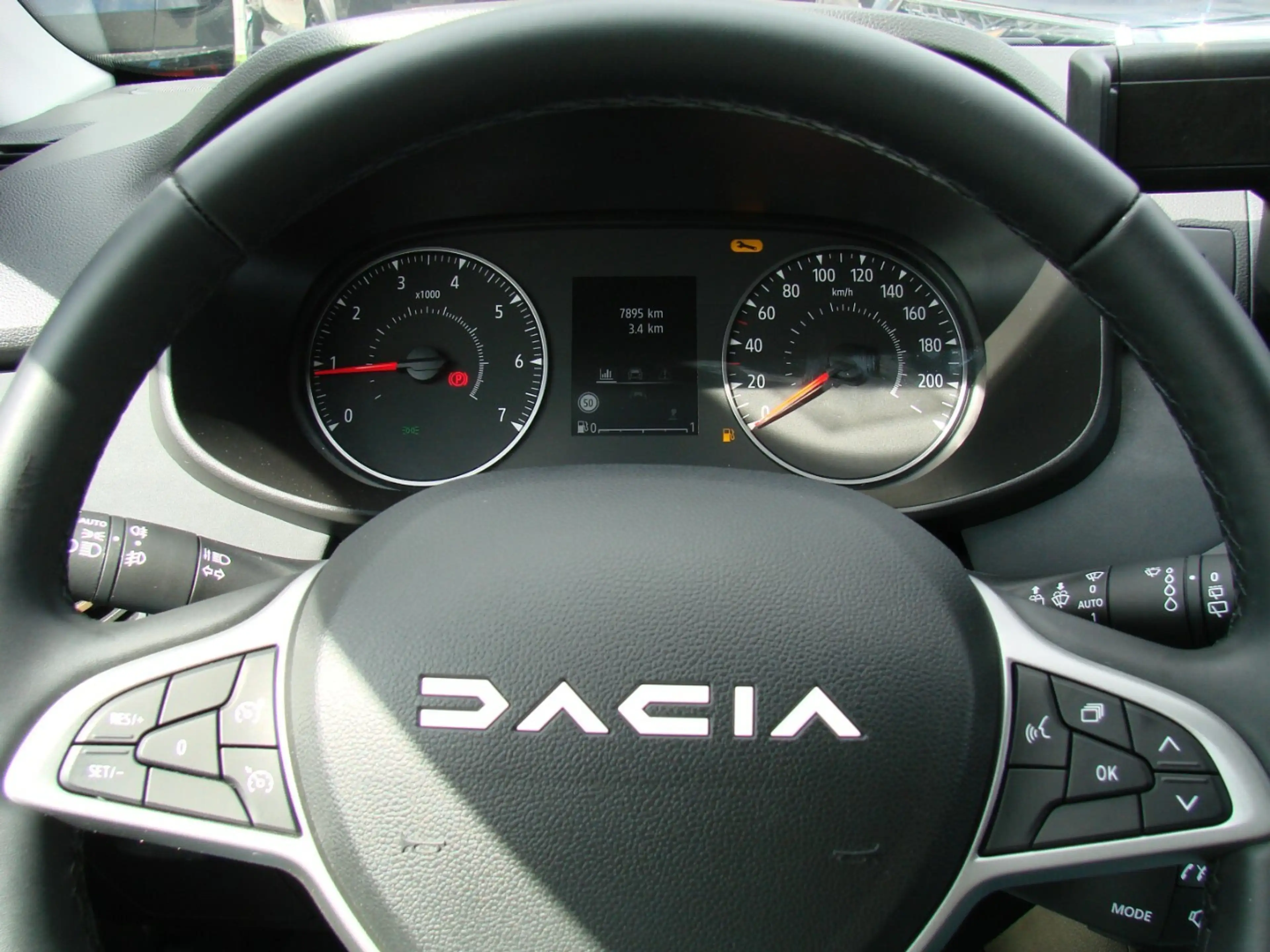 Dacia Jogger 1.0TCe Extreme+ Tempomat LED Kamera Spurhalteassis — photo 10