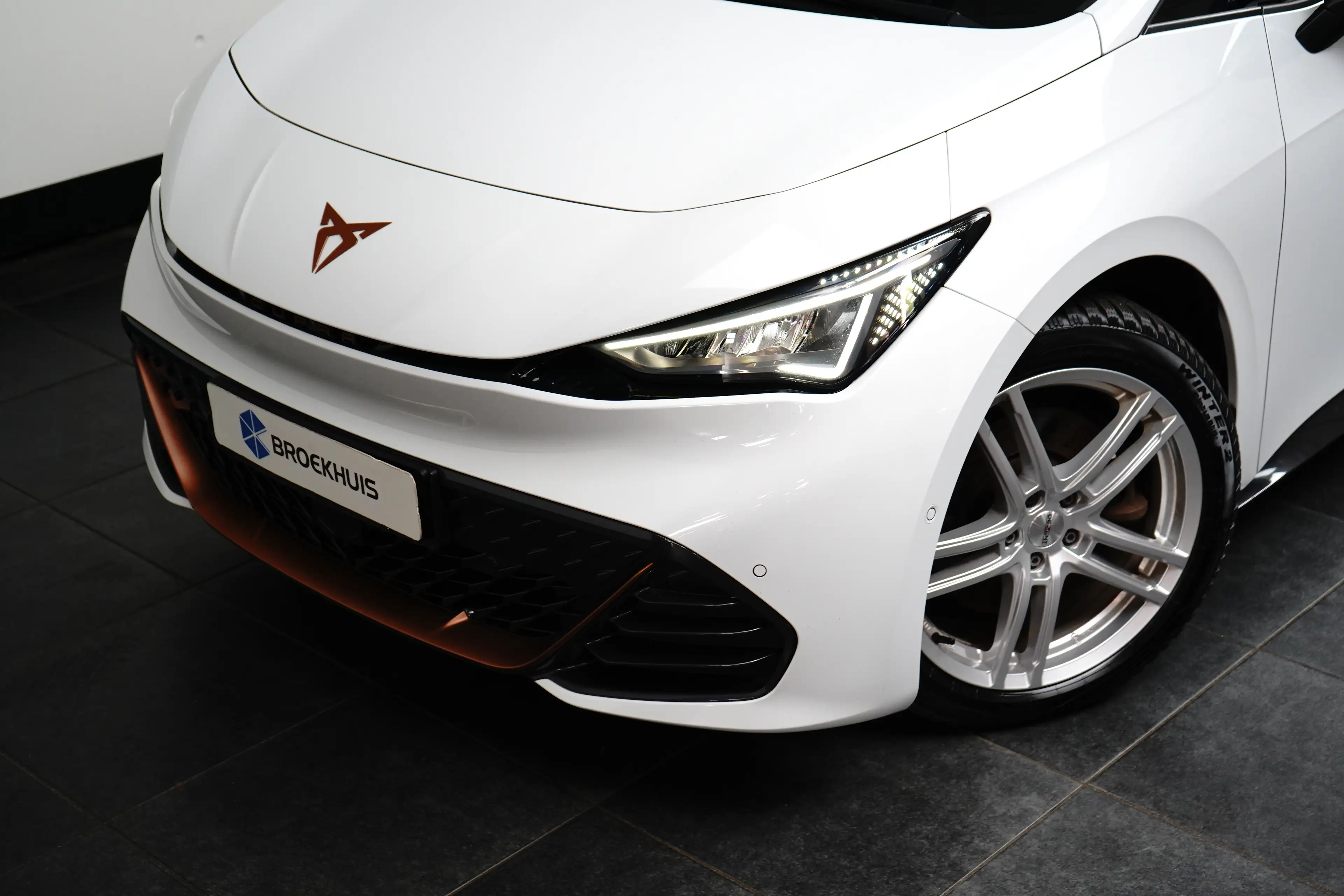 CUPRA Born Adrenaline 82 kWh l 360gr Camera l 19" l PDC v&a l — photo 16