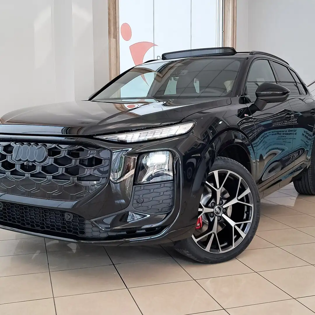 Audi Q3 Q3 35 TDI S tronic Identity Black Tetto Pelle Cerc Noir - 2