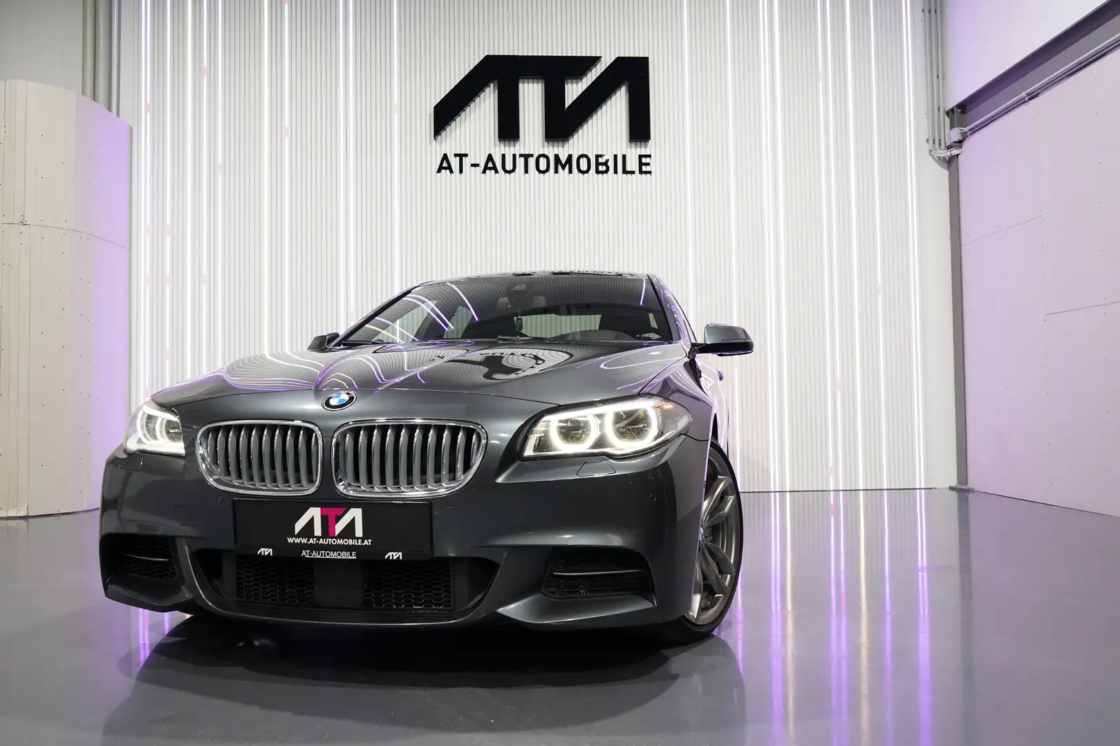 BMW M550 M550 d xDrive Hud/ACC/Soft/Massage Bang & Olufsen Grau - 1