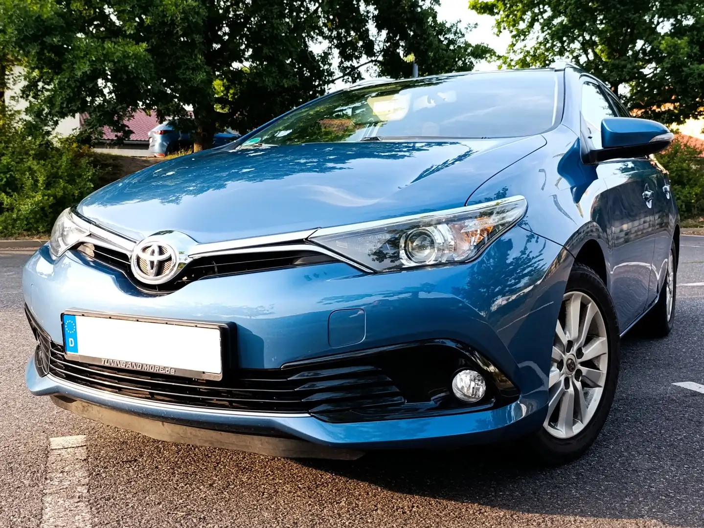 Toyota Auris Auris 1.2 Turbo Touring Sports Design Edition Albastru - 1