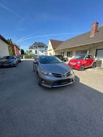 Touring Sports Hybrid Lounge 1Hd 42.000 km