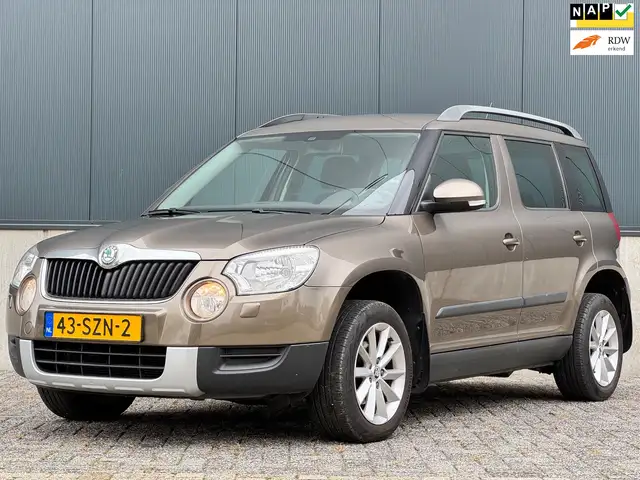 Skoda Yeti 1.2 TSI Tour|AUT|NAVI|TREKHAAK|CRUISE|PSENSOR|