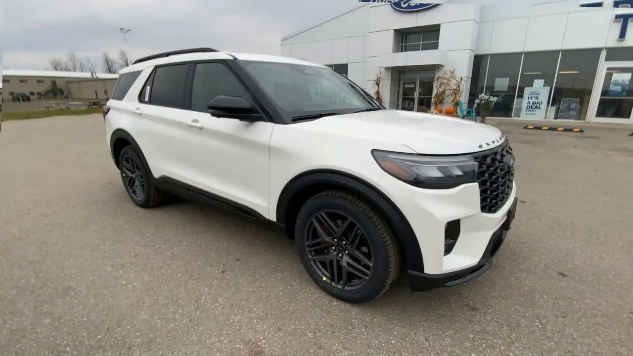 Ford Explorer снимка Ford Explorer
