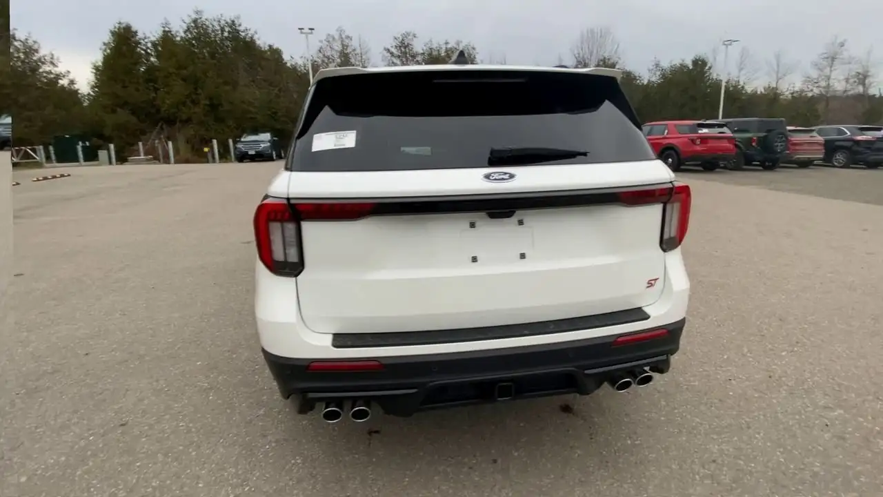 Ford Explorer снимка Ford Explorer