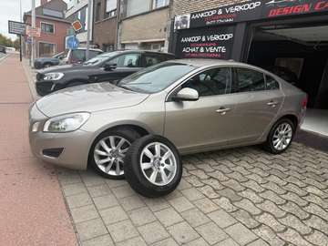 S60 2.0 D3 5Cylidre Summum Cuir Xenon Navigations