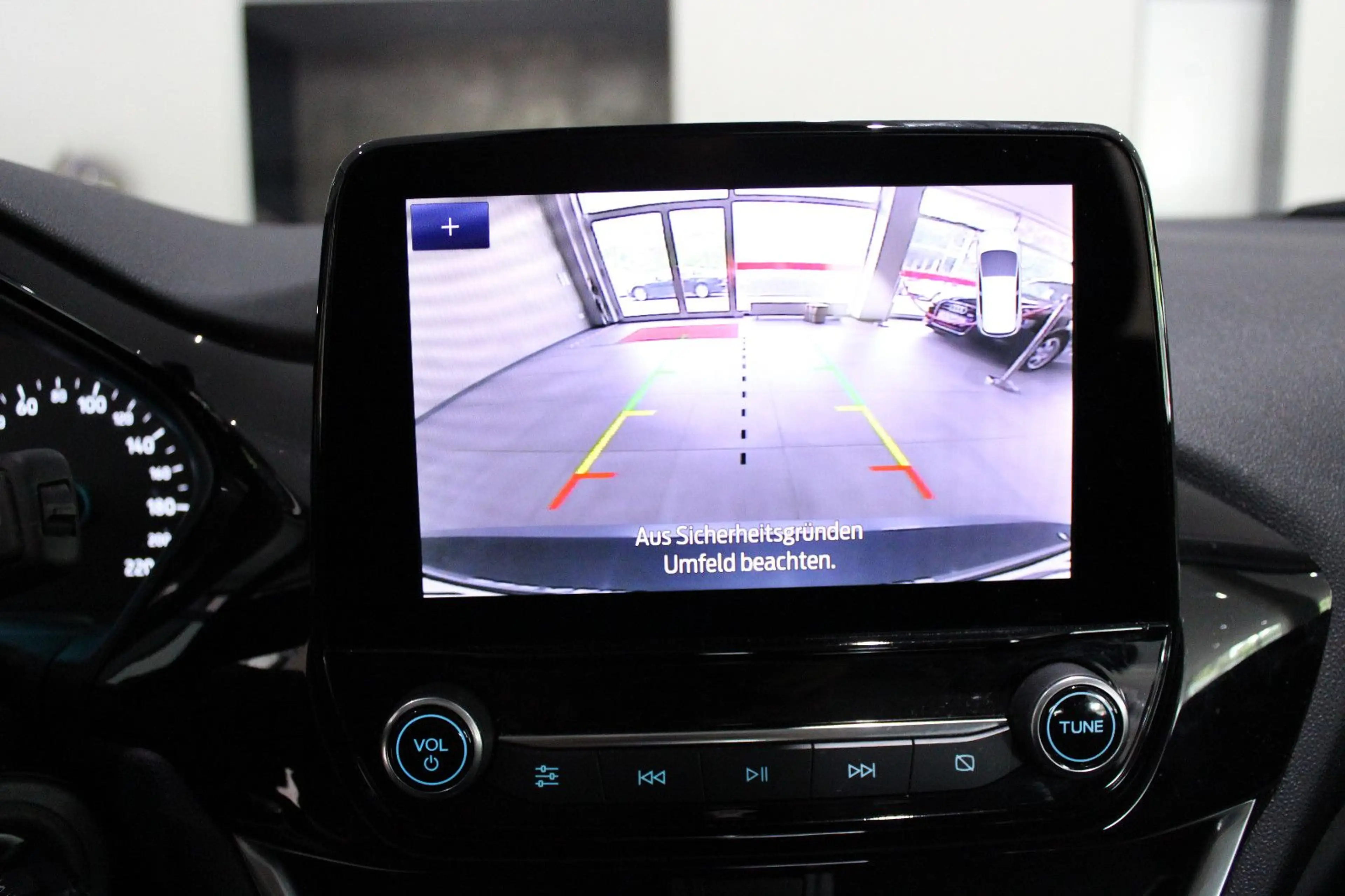 Ford Fiesta 1.0 EcoBoost Hybrid TITANIUM SPORTPAKET — photo 9
