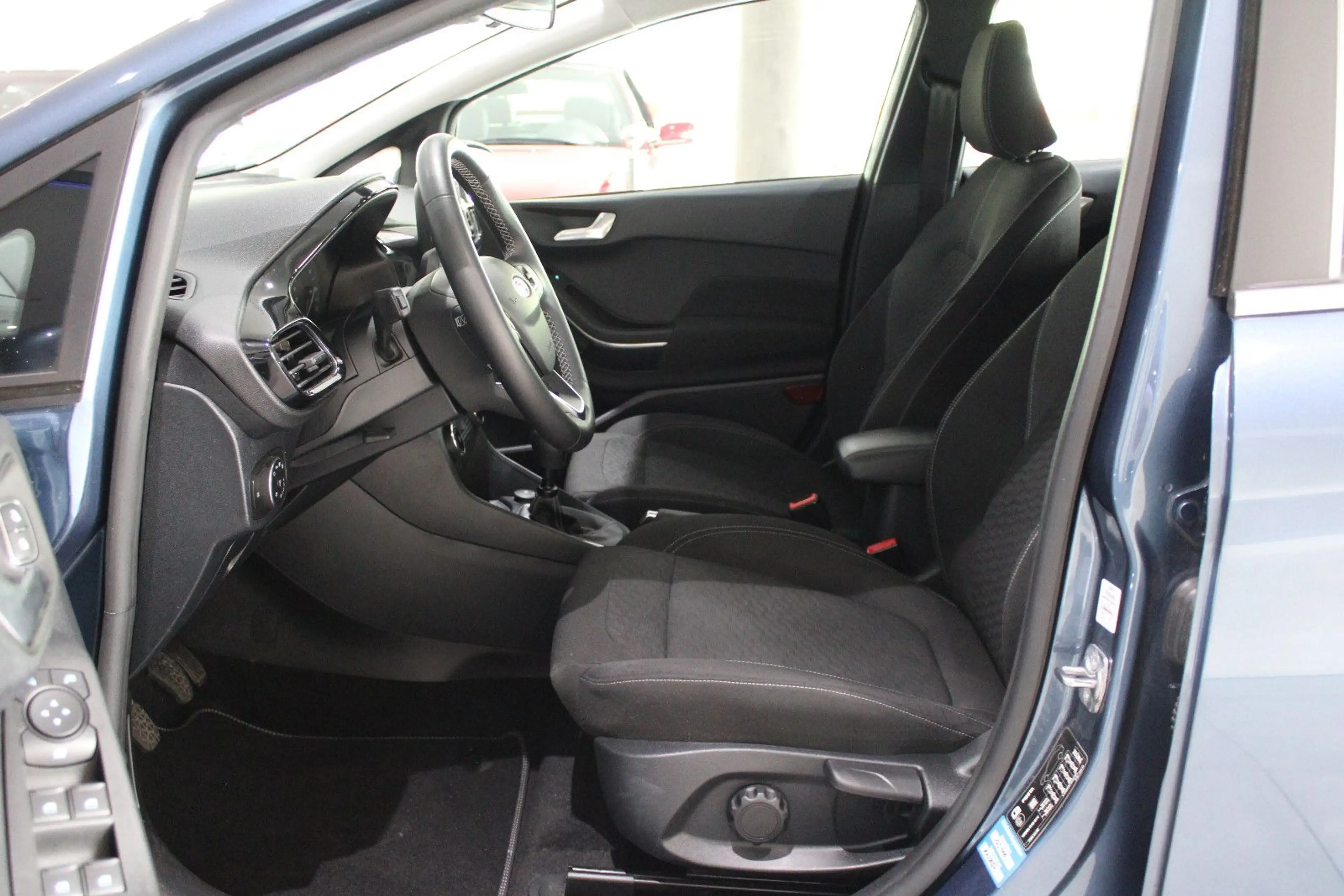 Ford Fiesta 1.0 EcoBoost Hybrid TITANIUM SPORTPAKET — photo 7