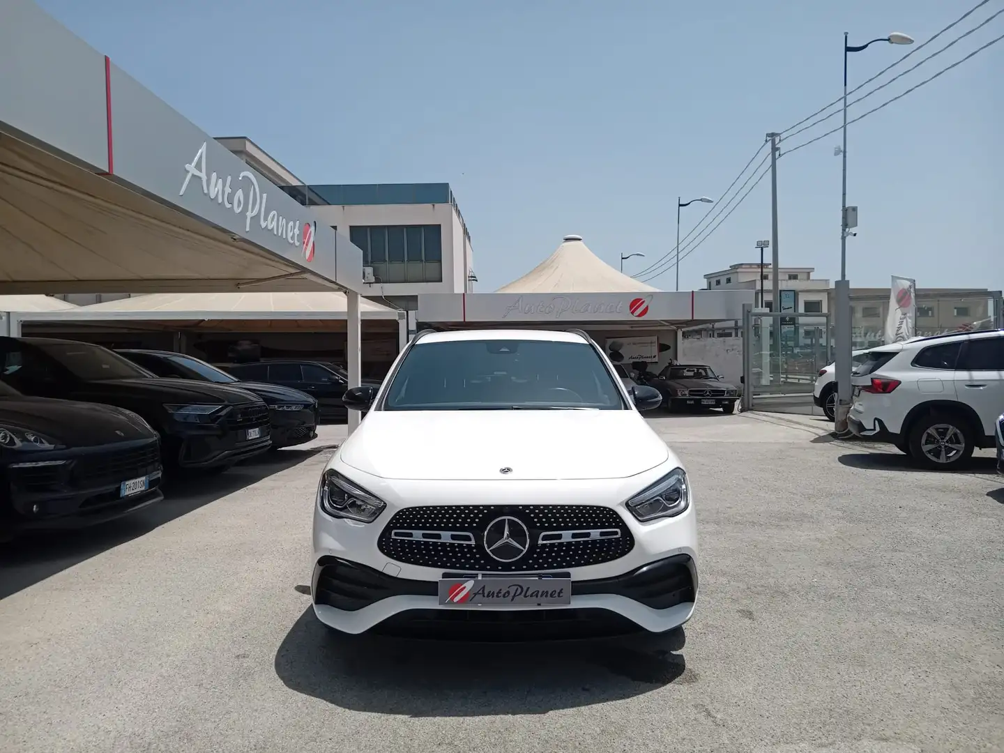 Mercedes-Benz GLA 200 GLA 200 d Premium auto Bianco - 2