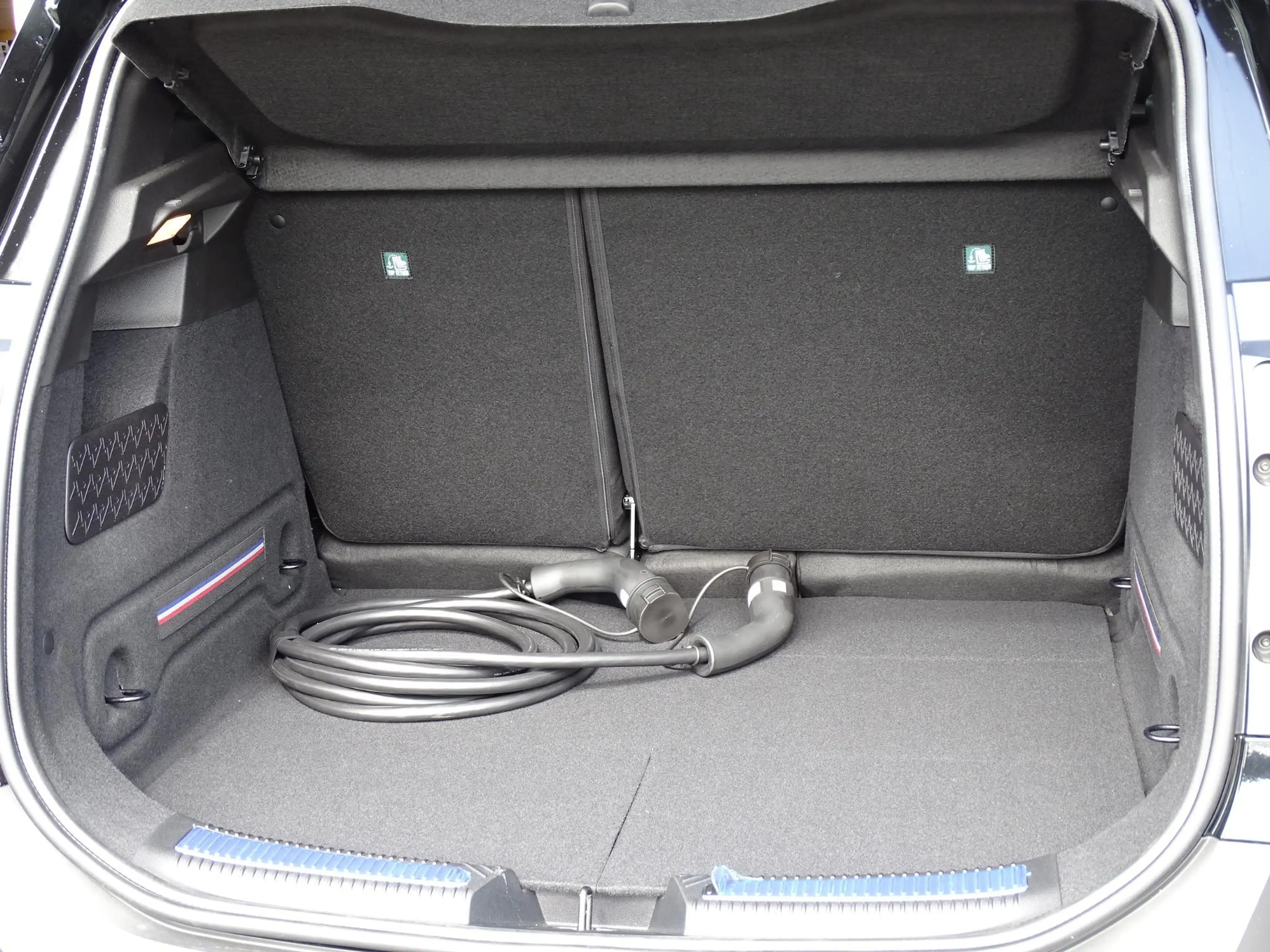 Renault R 4 comfort range iconic 52 kWh HARMAN KARDON / PACK A — photo 9