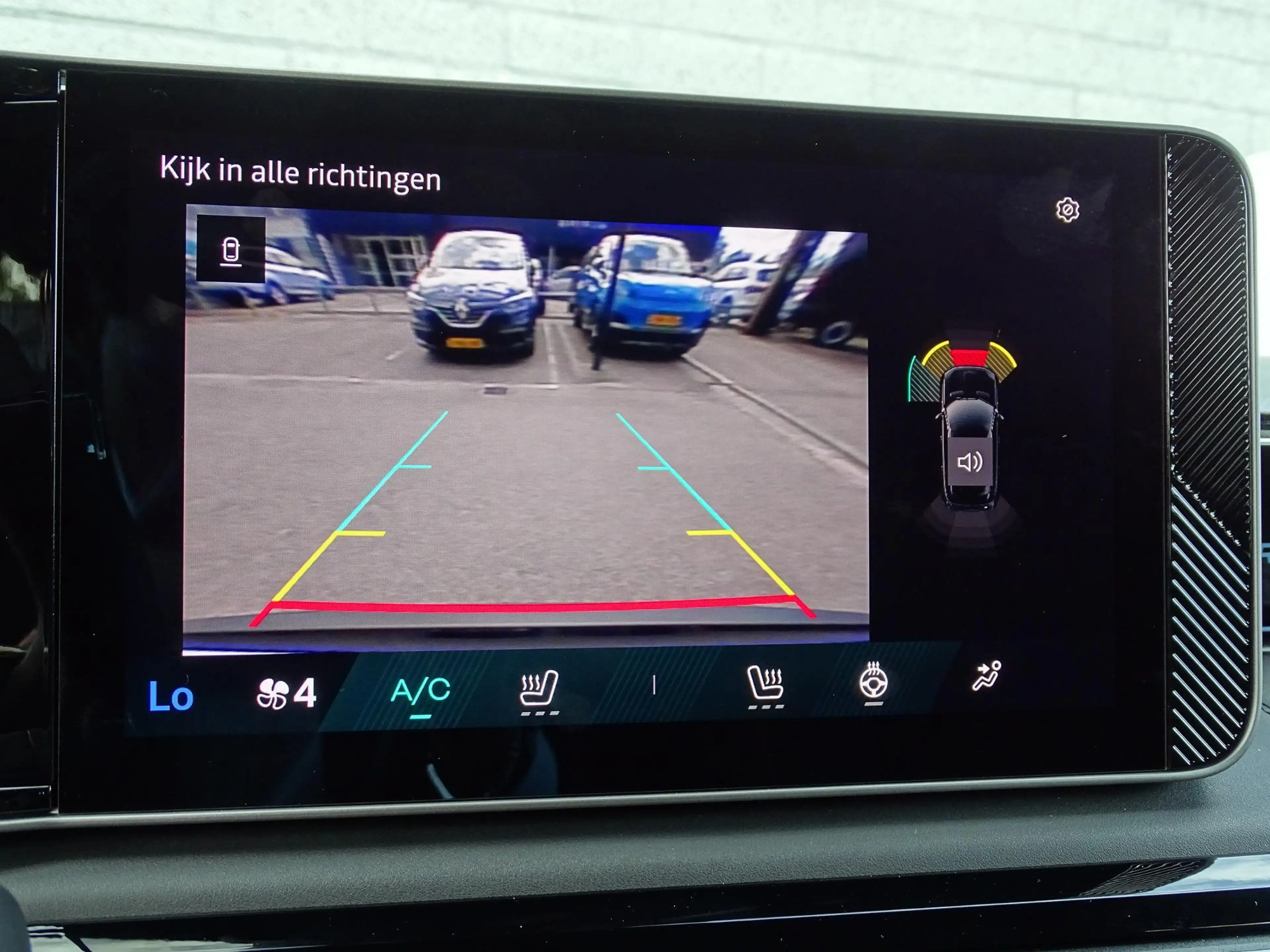 Renault R 4 comfort range iconic 52 kWh HARMAN KARDON / PACK A — photo 12
