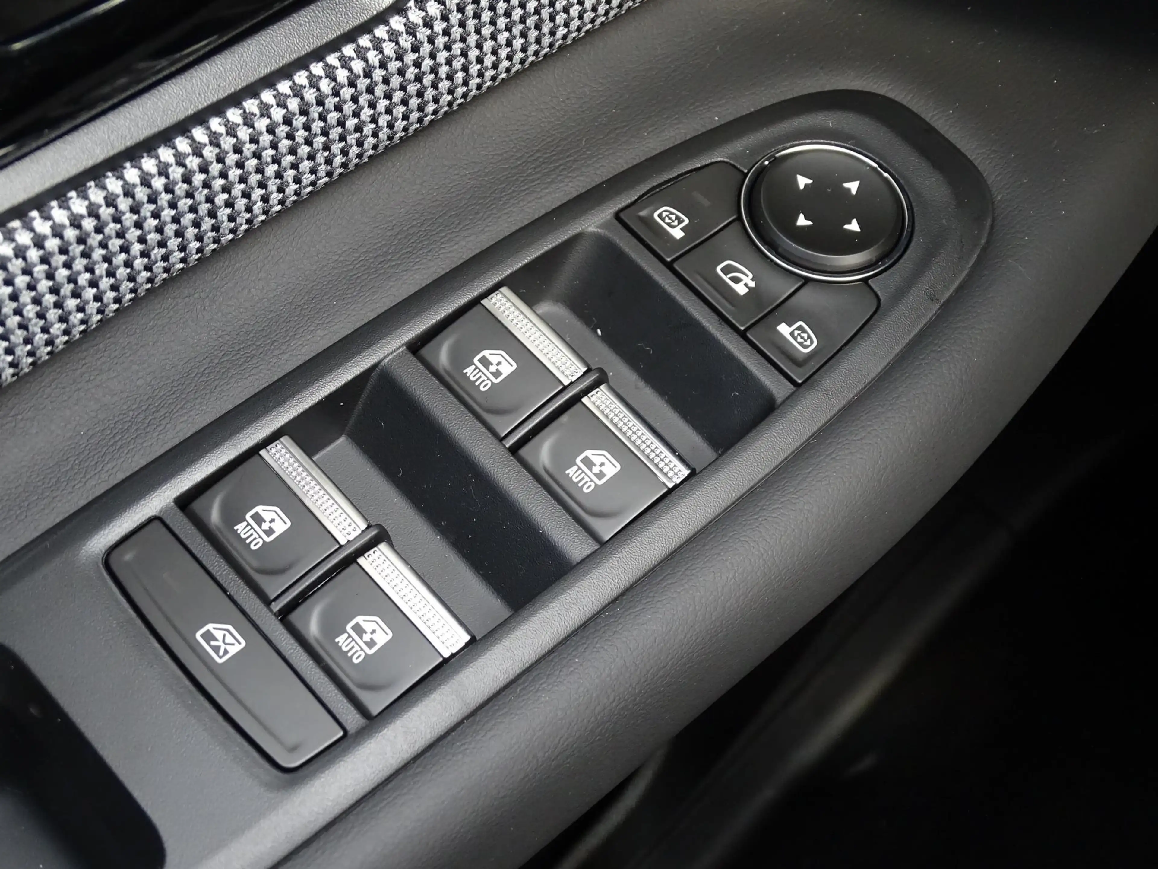 Renault R 4 comfort range iconic 52 kWh HARMAN KARDON / PACK A — photo 18