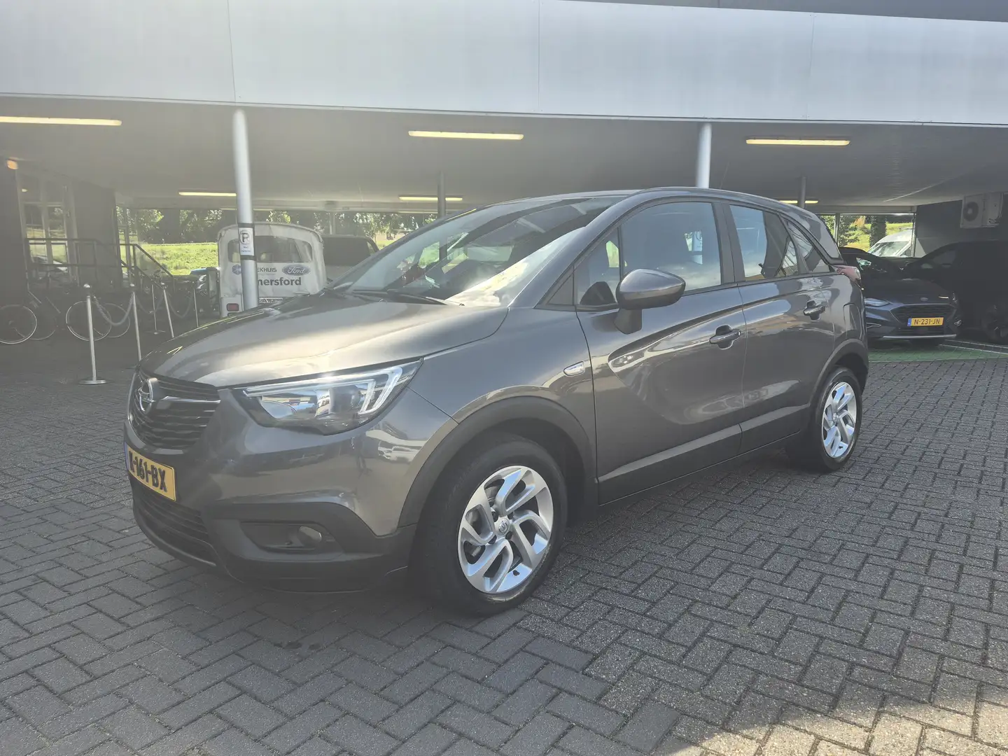 Opel Crossland X 1.2 Edition | Airco (handmatig) | Apple Carplay/An Grijs - 1