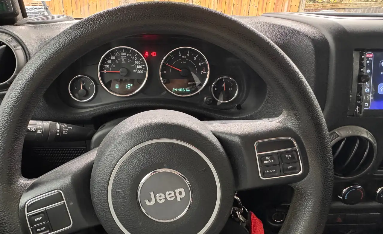 Jeep Wrangler снимка Jeep Wrangler