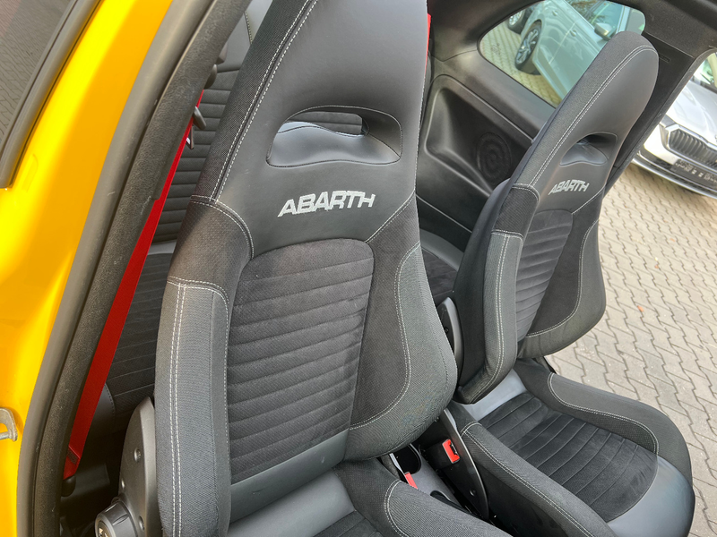 Abarth 595C Competizione Bi-Xenon Navi Sabelt Beats DAB — photo 15